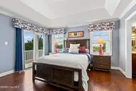 103 Elizabeth Street, Emerald Isle, NC 28594 — 3-bedroom waterfront home in Emerald Isle By The Sea, Emerald Isle, NC, photo 17 of 44: 103 Elizabeth Street