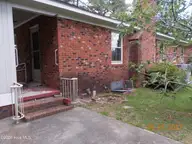 2209 Stanton Road, Kinston, NC 28504 — 3-bedroom home, Kinston, NC, photo 2 of 13: DSCN2753[1]