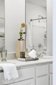 402 Flay Drive, Holly Ridge, NC 28445 — 3-bedroom townhome in Gateway Commons, Holly Ridge, NC, photo 11 of 29
