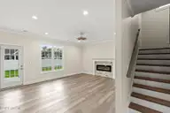 403 King Richard Court, Jacksonville, NC 28546 — 5-bedroom home in Palmetto Park, Jacksonville, NC, photo 11 of 43