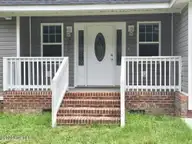 207 John Rich Road, Warsaw, NC 28398 — 4-bedroom home, Warsaw, NC, photo 2 of 23