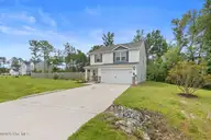 104 Priscilla Place, Hampstead, NC 28443 — 3-bedroom home in Harrison Cove, Hampstead, NC, photo 3 of 34