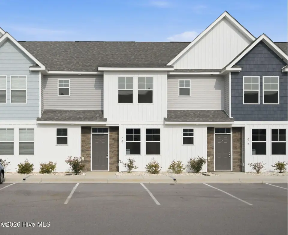 227 Sandy Cove Lane, Sneads Ferry, NC 28460 — 3-bedroom townhome in Beachside Commons, Sneads Ferry, NC, photo 1 of 30