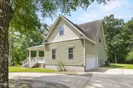 141 Sweetbrier Drive, Burgaw, NC 28425 — 3-bedroom home in Brierwood Estates, Burgaw, NC, photo 3 of 58