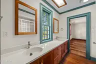 1516 Colony Drive, Tarboro, NC 27886 — 4-bedroom home in Canterbury, Tarboro, NC, photo 20 of 49: 2nd Floor Jack and Jill Bathroom