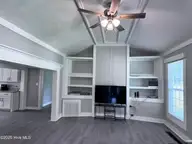 305 E Oak Street, Lake Waccamaw, NC 28450 — 3-bedroom home, Lake Waccamaw, NC, photo 17 of 44: Living Room