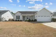 109 Sellhorn Boulevard, New Bern, NC 28562 — 3-bedroom home in Sellhorn Heights, New Bern, NC, photo 2 of 50: 2-web-or-mls-DSC_2272