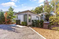 220 Victory Gardens Drive, Wilmington, NC 28409 — 3-bedroom home in Victory Gardens, Wilmington, NC, photo 2 of 31