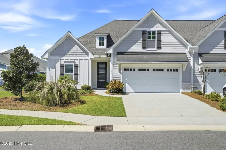 1629 Sand Harbor Circle 1629, Ocean Isle Beach, NC 28469 — 3-bedroom townhome in Saltwater Palms, Ocean Isle Beach, NC, photo 1 of 33: 1_DSC09823