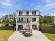 538 Sheldrake Court, Beaufort, NC 28516 — 4-bedroom waterfront home in Beau Coast, Beaufort, NC, photo 1 of 63: 1-web-or-mls-538 Sheldrake Ct 001