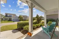 128 Hanover Lakes Drive, Wilmington, NC 28401 — 3-bedroom home in Hanover Lakes, Wilmington, NC, photo 4 of 41: 4_img_9004