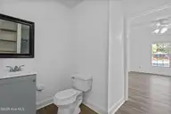 213 Woodland Drive, Wilmington, NC 28403 — 4-bedroom home in Pine Hills, Wilmington, NC, photo 24 of 40: 24_bathroom