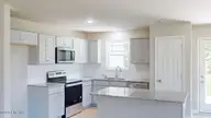 109 Red Maple Place, Goldsboro, NC 27530 — 3-bedroom home in Grand Oaks, Goldsboro, NC, photo 17 of 29: Kitchen
