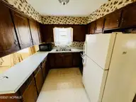 104 Howell Drive, Jacksonville, NC 28540 — 3-bedroom home in Pine Forest Acres, Jacksonville, NC, photo 5 of 12