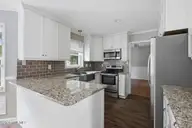 106 Broken Oak Court, Jacksonville, NC 28540 — 4-bedroom home in Raintree, Jacksonville, NC, photo 9 of 31