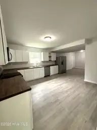 403 Bordeaux Street, Jacksonville, NC 28540 — 4-bedroom home in Murrill Subdivision, Jacksonville, NC, photo 12 of 40