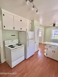 108 S Oleander Avenue, Goldsboro, NC 27530 — 2-bedroom home in Pineview Park, Goldsboro, NC, photo 7 of 19: IMG_8683