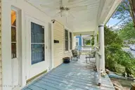 216 Fleming Street, Washington, NC 27889 — 4-bedroom home in Historic District, Washington, NC, photo 4 of 52: 7_DSC07220