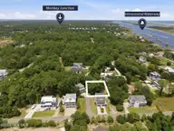 1021 Saltspray Lane, Wilmington, NC 28409 — 4-bedroom home in The Landing At Snows Cut, Wilmington, NC, photo 8 of 23