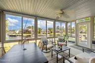 904 Coral Court, New Bern, NC 28560 — 4-bedroom waterfront home in Fairfield Harbour, New Bern, NC, photo 18 of 64: Relax and rejuvenate here