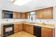 5706 Camellia Lane, Wilmington, NC 28409 — 2-bedroom home, Wilmington, NC, photo 10 of 50