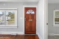 812 S 8th Street, Wilmington, NC 28401 — 3-bedroom home, Wilmington, NC, photo 4 of 38: 7_img_5964