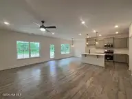 326 Eastwood Drive, Wallace, NC 28466 — 4-bedroom home in Eastwood Acres, Wallace, NC, photo 8 of 33
