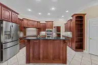 906 Taberna Circle, New Bern, NC 28562 — 4-bedroom home in Taberna, New Bern, NC, photo 10 of 34: 906 Taberna Circle, New Bern, NC 28562