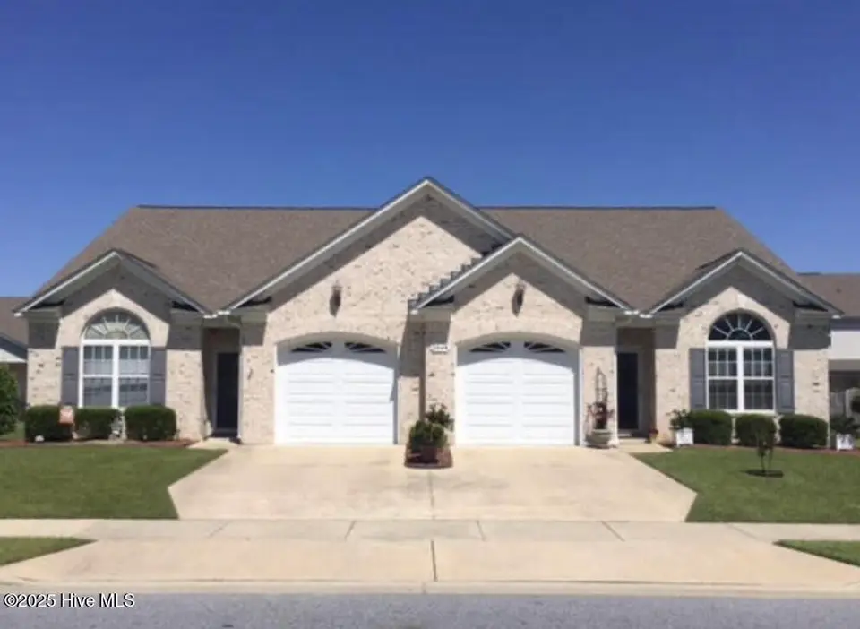 2052 Cambria Drive B, Greenville, NC 27834 — 3-bedroom townhome in Brook Hollow, Greenville, NC, photo 1 of 1: IMG_4074