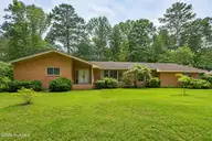 527 Edgewood Circle, Whiteville, NC 28472 — 3-bedroom home in McKenzie Woods, Whiteville, NC, photo 1 of 64: Front