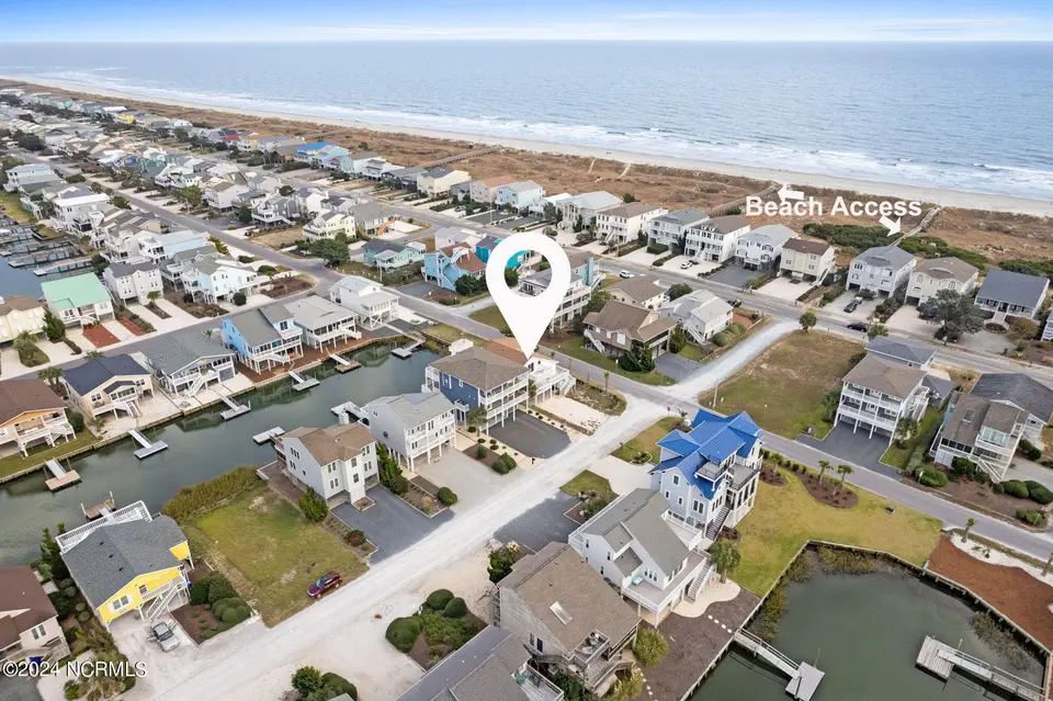 433 Dolphin Street, Sunset Beach, NC 28468 — 4-bedroom waterfront home, Sunset Beach, NC, photo 1 of 43