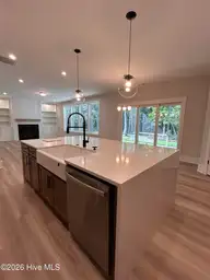 1028 Doe Place, Wilmington, NC 28409 — 4-bedroom home in Fawn Valley, Wilmington, NC, photo 6 of 41: IMG_3340