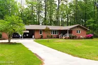 705 N Edgewood Circle, Whiteville, NC 28472 — 3-bedroom home in McKenzie Woods, Whiteville, NC, photo 2 of 47: House 2