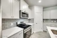 15 Joyner Park Drive, Rocky Mount, NC 27803 — 3-bedroom townhome, Rocky Mount, NC, photo 6 of 22: 49fcce63a6861a3c550aa3fcc374f099-uncropp