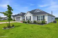 306 Wood House Drive, Jacksonville, NC 28546 — 3-bedroom home in Stateside, Jacksonville, NC, photo 3 of 56