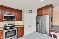 255 Lake Dornoch Drive, Pinehurst, NC 28374 — 4-bedroom waterfront home in CCNC, Pinehurst, NC, photo 23 of 69: Kitchen (3)