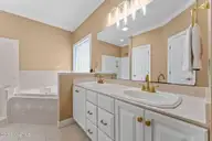 28 Abbottsford Drive, Pinehurst, NC 28374 — 3-bedroom home in Pinewild CC, Pinehurst, NC, photo 21 of 51: 28-web-or-mls-DSC01267