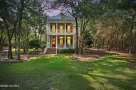 575 S Seascape Boulevard SW, Supply, NC 28462 — 3-bedroom waterfront home in Seascape at Holden Plantation, Supply, NC, photo 2 of 57