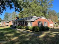 238 Nelson Street, Bethel, NC 27812 — 3-bedroom home, Bethel, NC, photo 3 of 33: IMG_6550