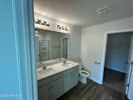 105 W Sater Street, Pinetops, NC 27864 — 4-bedroom home, Pinetops, NC, photo 13 of 23: Owners Bath