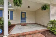 122 Raintree Court, Wilmington, NC 28411 — 3-bedroom home in Queens Point, Wilmington, NC, photo 4 of 27