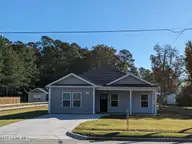 941 Hickman Road, Tabor City, NC 28463 — 3-bedroom home, Tabor City, NC, photo 1 of 15: Front