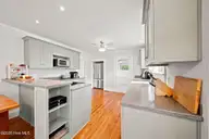 1920 Wrightsville Avenue, Wilmington, NC 28403 — 3-bedroom home in Carolina Place West, Wilmington, NC, photo 14 of 37