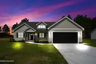 117 N Rabbit Run Drive, Smithfield, NC 27577 — 3-bedroom home, Smithfield, NC, photo 2 of 35: 02-117 N Rabbit Run Dr-2