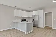 1005 Queen Street, Wilmington, NC 28401 — 3-bedroom waterfront home in Downtown, Wilmington, NC, photo 18 of 52: 20-IMG_0185