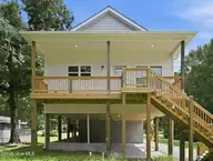 751 Driftwood Drive, Hampstead, NC 28443 — 4-bedroom manufactured home in Cedar Landing, Hampstead, NC, photo 8 of 52