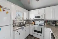 419 Sailfish Street, Sunset Beach, NC 28468 — 3-bedroom waterfront home in Sunset Beach, Sunset Beach, NC, photo 24 of 45: 419SailfishSt - 16