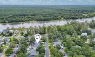 137 NW 16th Street, Oak Island, NC 28465 — 3-bedroom home in Pinners Point, Oak Island, NC, photo 5 of 47