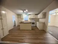 335 Cottonwood Lane, Castle Hayne, NC 28429 — 3-bedroom manufactured home in Rock Hill Plantation, Castle Hayne, NC, photo 2 of 21: IMG_5162