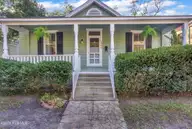 1706 Wrightsville Avenue, Wilmington, NC 28403 — 3-bedroom home in Carolina Place, Wilmington, NC, photo 1 of 64: 4_1706 wrightsville ave-00004